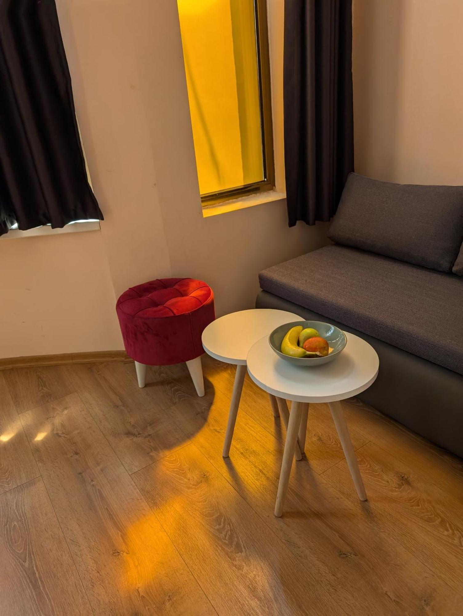 Easy Apartments Kumanovo Eksteriør bilde