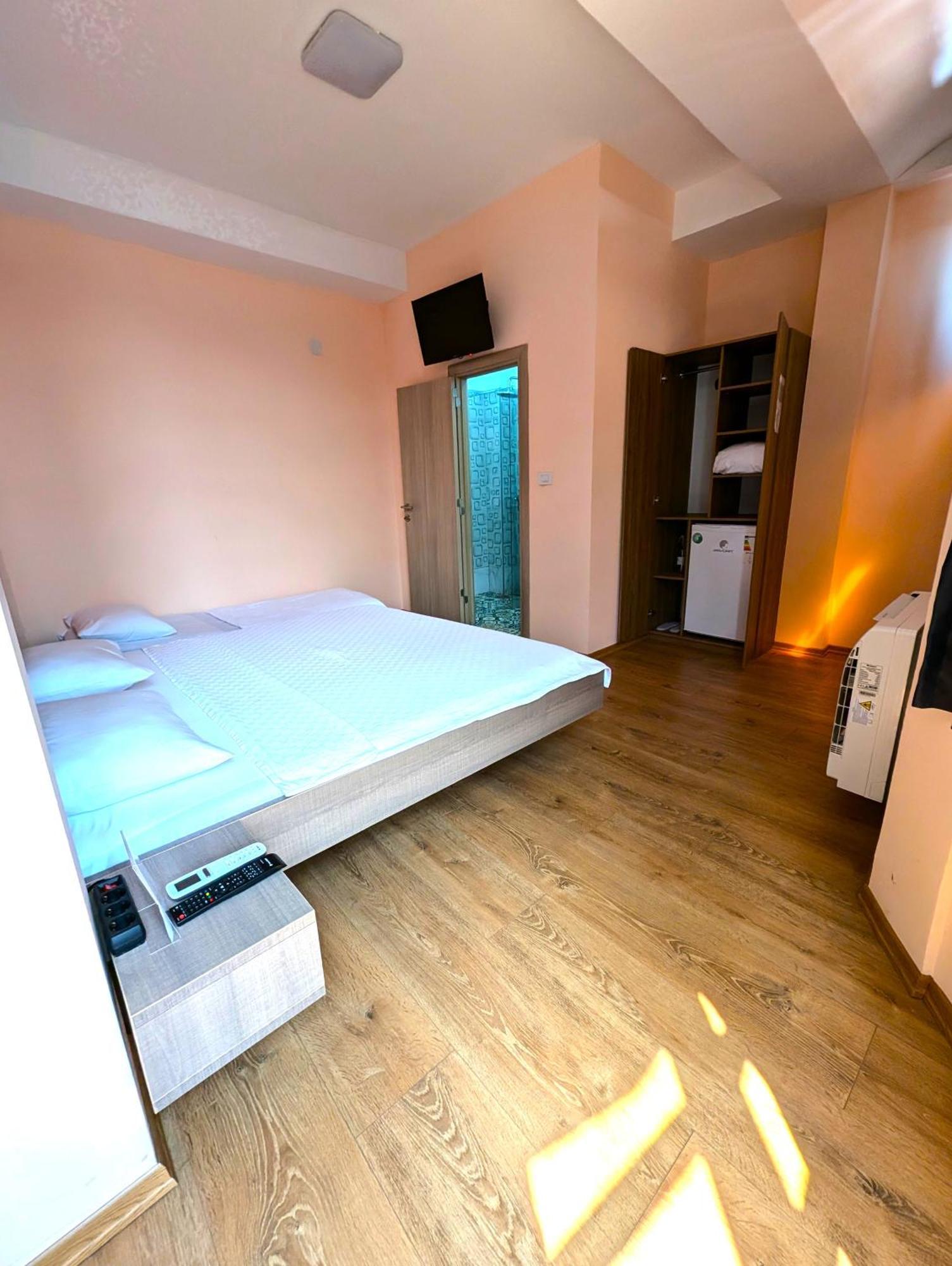 Easy Apartments Kumanovo Eksteriør bilde